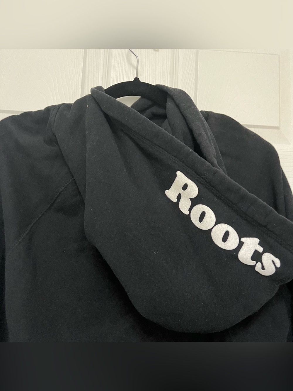 Roots - Lake Louise Sweater 🏞️ - Picture 4 of 6